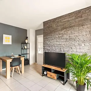Appartement T2 Paisible Vaise, Avec Parking Metro Direct Bellecour, Lyon